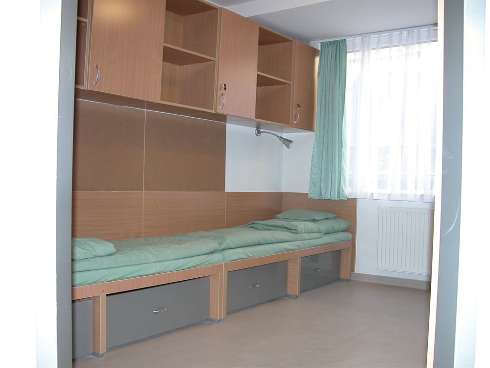 City Hostel Corvin Budapest Eksteriør billede